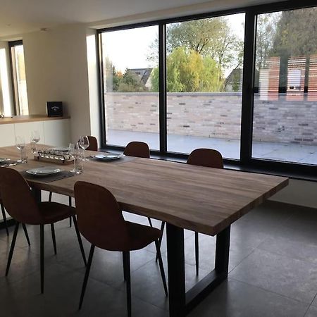 Leuk Overnachten In Hartje Laarne, Dicht Bij Gent! Exteriör bild